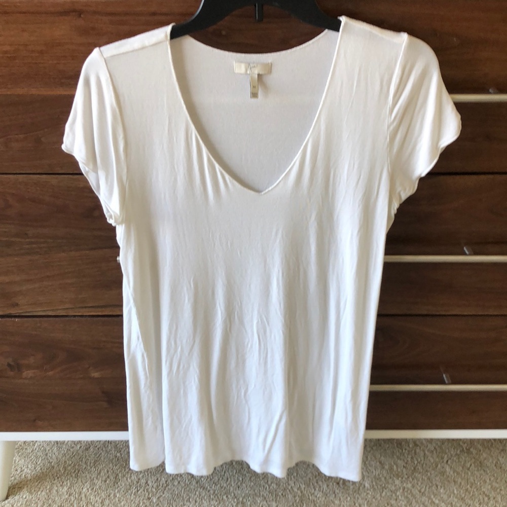 V neck simple white tee by Joie